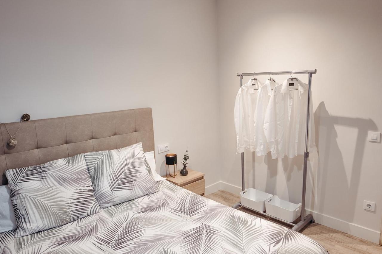 Duplex En La Gran Via Apartman Logroño Kültér fotó